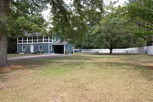609 S Beech Ave, Andrews, SC 29510 - Photo 3