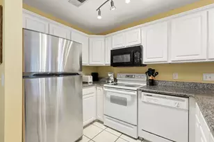 398 Blue Stem Dr, Pawleys Island, SC 29585 - Photo 5