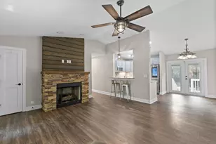798 Redmond Ct, Conway, SC 29526 - Photo 3