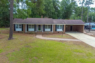 302 W Raft St, Nichols, SC 29581 - Photo 1