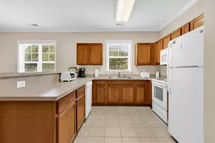 6253 Catalina Dr, North Myrtle Beach, SC 29582 - Photo 5