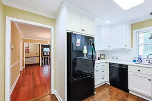 502 Burney St, Nichols, SC 29581 - Photo 9