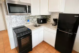 1207 S Ocean Blvd, Myrtle Beach, SC 29577 - Photo 5