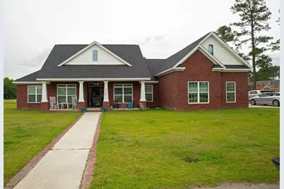 326 Lancelot Way, Lake City, SC 29560 - Photo 1