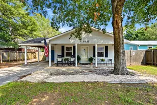 1022 S Hollywood Dr, Surfside Beach, SC 29575 - Photo 1