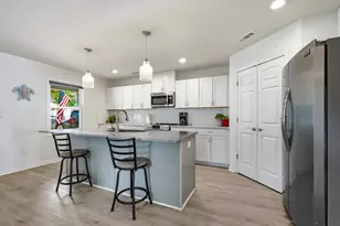 1022 S Hollywood Dr, Surfside Beach, SC 29575 - Photo 11