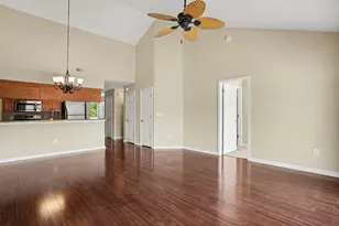 655 Woodmoor Dr, Garden City, SC 29576 - Photo 11
