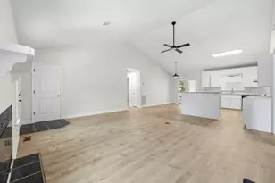 3556 Golden Rod Ct, Murrells Inlet, SC 29576 - Photo 5