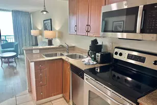 201 S Ocean Blvd, Myrtle Beach, SC 29577 - Photo 11
