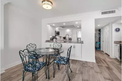 101 Ocean Creek Dr. #EE5, Myrtle Beach, SC 29572 - Photo 15