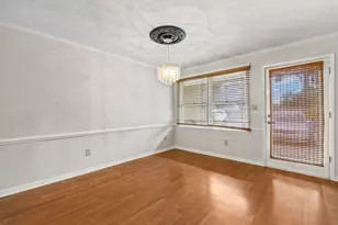 802 Myrtle Ct, North Myrtle Beach, SC 29582 - Photo 5