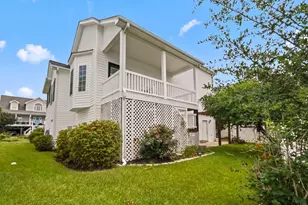 912 Wind Shore Ct, Garden City, SC 29576 - Photo 3