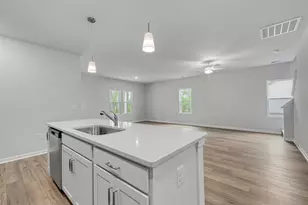 423 Atamasco Ct, Conway, SC 29526 - Photo 5