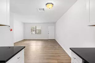 209 Cedar St, Myrtle Beach, SC 29577 - Photo 9