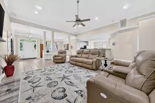48 Alexander Glennie Dr, Pawleys Island, SC 29585 - Photo 5