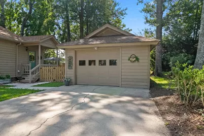 706 Courtney Ct., Garden City, SC 29576 - Photo 3