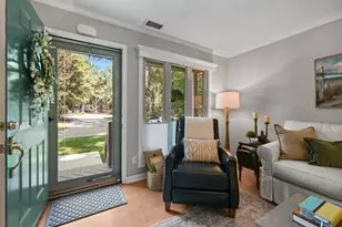 706 Courtney Ct, Garden City, SC 29576 - Photo 5