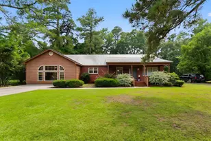 57 Missroon St, Georgetown, SC 29440 - Photo 1