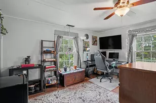 219 W Marion St, Mullins, SC 29574 - Photo 15