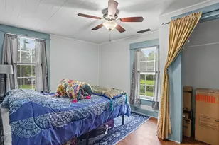 219 W Marion St, Mullins, SC 29574 - Photo 13