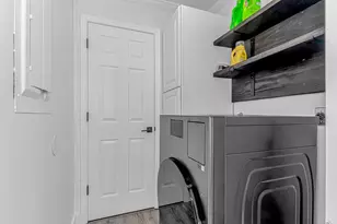 209 Cedar St, Myrtle Beach, SC 29577 - Photo 9