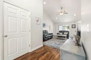 233 Encore Cir, Myrtle Beach, SC 29579 - Photo 9