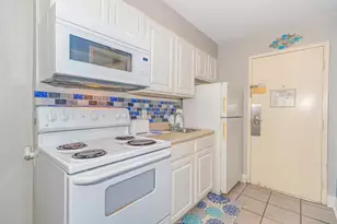 1207 N Ocean Blvd, Myrtle Beach, SC 29577 - Photo 9