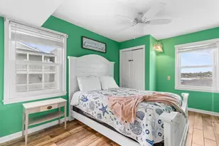 340 N Waccamaw Dr, Garden City, SC 29576 - Photo 27