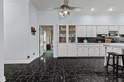 4044 Willow Creek Rd, Florence, SC 29505 - Photo 11