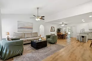 18 Sextant Pl, Pawleys Island, SC 29585 - Photo 3