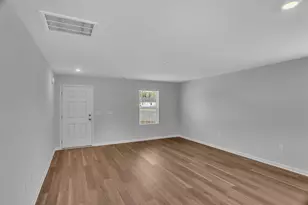 947 Caswell Dr, Conway, SC 29527 - Photo 9