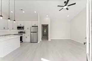 1725 Bridgewater Dr, Conway, SC 29526 - Photo 3