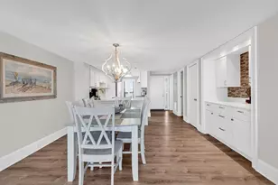 645 Retreat Beach Cir, Pawleys Island, SC 29585 - Photo 9