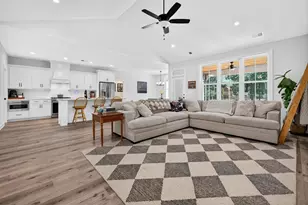 410 Old Plantation Dr, Pawleys Island, SC 29585 - Photo 17