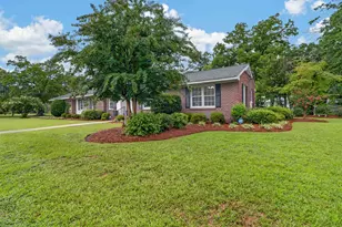 300 E Lloyd St, Mullins, SC 29574 - Photo 7