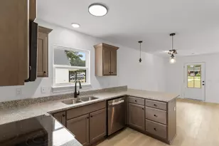 404 S Magnolia Ave, Andrews, SC 29510 - Photo 11