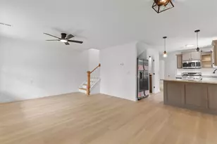 404 S Magnolia Ave, Andrews, SC 29510 - Photo 5