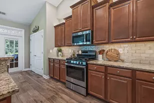 1977 Oxford St, Myrtle Beach, SC 29577 - Photo 9