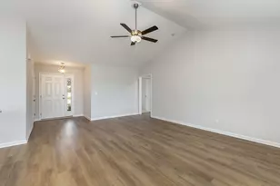 319 Barn Owl Wy, Conway, SC 29527 - Photo 3
