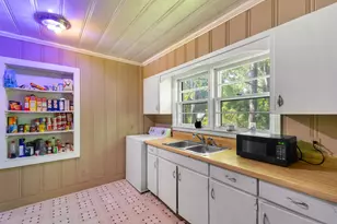 411 E Leitner St, Latta, SC 29565 - Photo 7