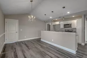 1264 Blue Moon Dr, Loris, SC 29569 - Photo 5