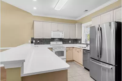 4847 Luster Leaf Circle #403, Myrtle Beach, SC 29577 - Photo 11