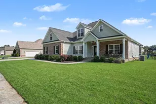 4025 Ridgewood Dr, Conway, SC 29526 - Photo 3