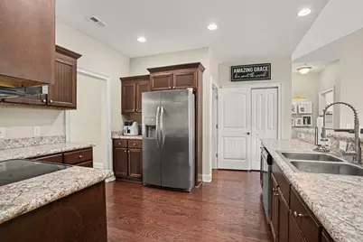 4025 Ridgewood Dr., Conway, SC 29526 - Photo 11