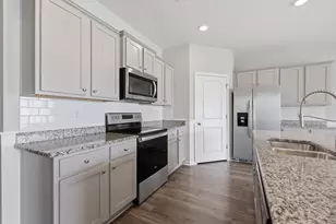 1239 Winterburn Dr, Conway, SC 29526 - Photo 5