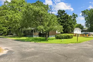 728 Garden Lake Dr, Garden City Beach, SC 29576 - Photo 37