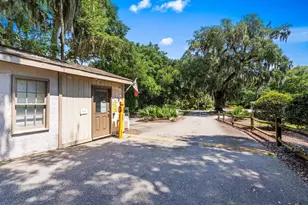30 Peter Horry Ct, Georgetown, SC 29440 - Photo 53
