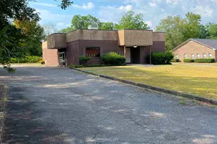 318 E Main St, Kingstree, SC 29556 - Photo 1