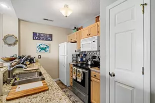 220 Landing Rd, North Myrtle Beach, SC 29582 - Photo 9