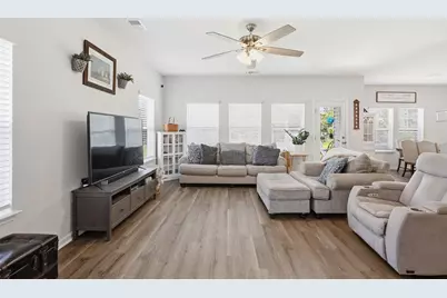 5085 Gladstone Dr, Conway, SC 29526 - Photo 3